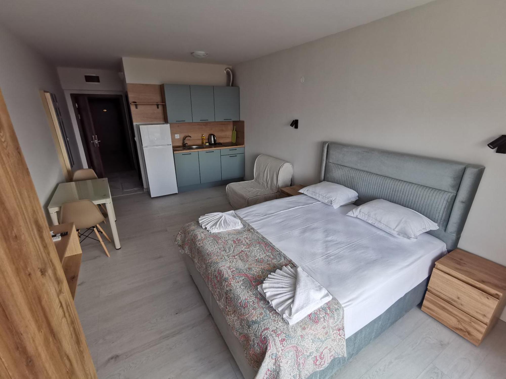 Privately Owned Studios Bora Bora Nesebar Exteriör bild