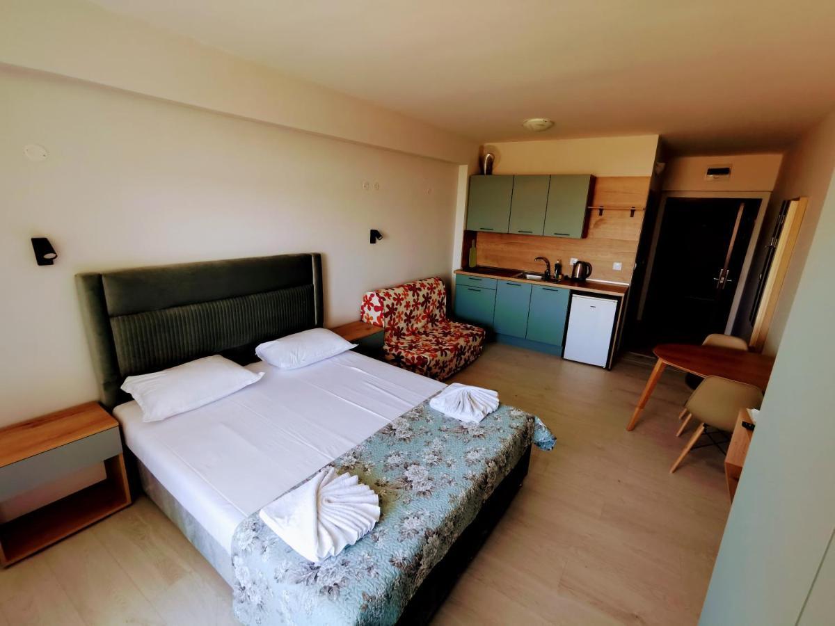 Privately Owned Studios Bora Bora Nesebar Exteriör bild